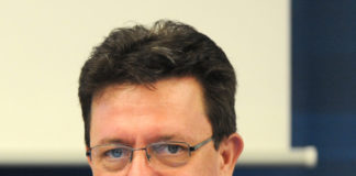 Cătălin Marinescu, preşedinte al ANCOM, instituţia care reglementează piaţa telecom, şi-a dat DEMISIA