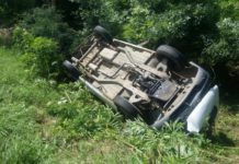 Accident pe DN52! Șoferul a evitat un alt autoturism care nu s-a asigurat la intrarea pe drumul cu prioritate!