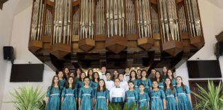 VIDEO/ Concert susținut de CORUL DYNAMIS la Măriței(Bucovina)