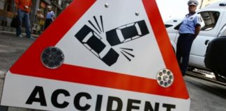 Neatentia la volan se plătește! O tanara de 26 de ani din Scurtu Mare a ajuns la spital după ce s-a angajat intr-o depășire neregulamentara!