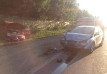 Doua autoturisme si un autotren implicate in aceasta dimineața intr-un accident in satul Vaceni! O persoana încarcerată si alte doua rănite!
