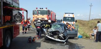 Accident rutier pe DJ 504 cu două victime, una încarcerată si in stare de inconstienta!