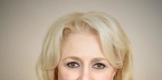 Europarlamentarul Viorica Dăncilă (PSD) a fost premiată în cadrul Galei Performanței și Excelenței pentru promovarea României în UE