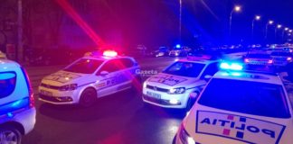 O FEMEIE DIN TELEORMAN A FOST REŢINUTĂ, DUPĂ CE POLIŢIŞTII AU GĂSIT ASUPRA SA O ARMĂ LETALĂ SEMIAUTOMATĂ