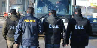 UN POLIȚIST DIN TELEORMAN A REFUZAT O MITĂ DE 2000 DE LEI. DOI BĂRBAȚI AU FOST TRIMIȘI ÎN JUDECATĂ