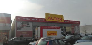 HOȚII DE LA MAGAZINUL ALTEX AU FURAT DOAR TELEFOANE DE ULTIMĂ GENERAŢIE IPHONE ȘI SAMSUNG