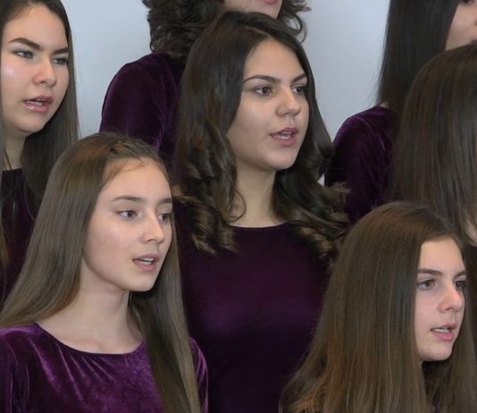 VIDEO / CORUL DE COPII DYNAMIS A SUSŢINUT UN CONCERT LA BISERICA INVINGĂTORI DIN BUCUREŞTI