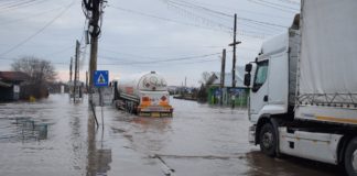 Începând cu orele 17.00 s-a reluat circulația pe DN6 la Drăgănești Vlașca