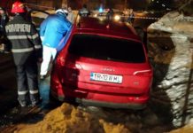 PATRU TINERI AU AJUNS LA SPITAL CU MULTIPLE TRAUMATISME, ÎN URMA UNUI ACCIDENT DE CIRCULAȚIE