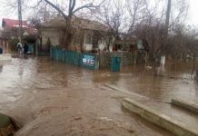 INUNDAȚII ÎN TELEORMAN! Zeci de gospodării si sute de hectare de teren arabil afectate