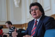 Lovitură pentru PNL de la DNA – Primarul Timișoarei, Nicolae Robu, suspect într-un dosar de corupție