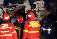O PERSOANĂ A RĂMAS ÎNCARCERATĂ! Accident grav între două autotrenuri la Drăgănești Vlașca
