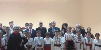 „Tradiţie şi Dans-pod peste Dunăre” în localitatea Conțești „Tradiţie şi Dans-pod peste Dunăre” a prins viaţă