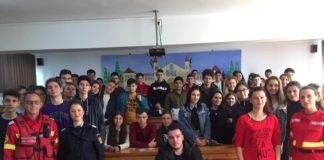 ISU Teleorman pregătește liceenii cum să gestioneze o situație de urgență