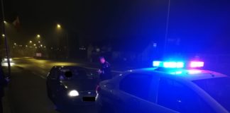 Un șofer a fost prins de Poliție cu permis de conducere fals, după o urmărire ca-n filme