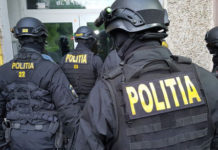 Descinderi în Teleorman și Olt/ Bijuterii din aur de peste jumătate de milion de lei și zeci de parfurmui, confiscate