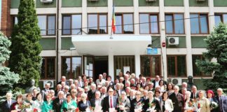Premii mai mari pentru “Nunta de aur”, la propunerea primarului Victor Drăgușin