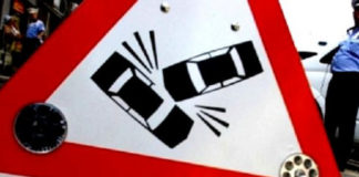 Două persoane au ajuns la spital în urma unui accident provocat de o tânără, la Troianul