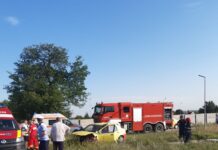 Accident rutier pe DJ504, spre Lăceni. Un taximetrist a fost transportat la spital