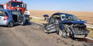 Accident rutier pe E70; doua persoane au ajuns la spital