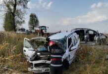 Accident rutier la ieșirea din Videle. Trei persoane au ajuns la spital