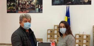Peste 1.000 de tablete cumpărate de Primăria Alexandria pentru școlile din municipiu