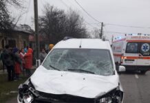 Un mort și trei răniți într-un accident rutier grav, la Bujoru