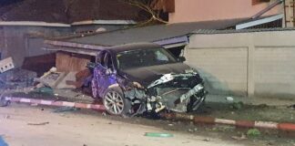 Accident rutier la Roșiorii de Vede; două mașini au fost grav avariate