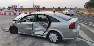 Accident rutier cu victime, la intersecția DJ504 cu centura ocolitoare a Alexandriei – patru persoane au ajuns la spital