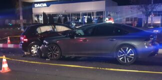 Două mașini implicate într-un accident la ieșire din Alexandria spre București