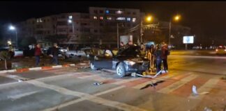 A intrat cu mașina într-un stâlp de iluminat, după ce s-a urcat la volan sub influența alcoolului