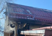 Incendiu de locuință la Prunaru, provocat de coșul de fum