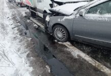 Accident pe E70, la Peretu; o persoană a ajuns la spital