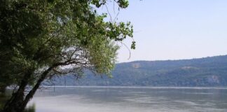 Tânăr posibil înecat, căutat de scafandrii ISU Teleorman în apele fluviului Dunărea, la Zimnicele