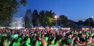 Cântec, joc și voie bună, de Ziua Orașului Videle – Pe scena din fața Parcului Orășenesc au urcat artiști locali și naționali