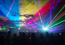 Spectacolele organizate de Zilele Alexandriei s-au încheiat cu un spectaculos show de lasere