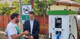 Trei stații de reîncărcare a mașinilor electrice, amplasate de Primăria Alexandria, au fost puse în funcțiune