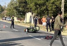 Grav accident rutier între o motocicletă și un autoturism, la Piatra. Un bărbat a fost preluat de elicopterul SMURD
