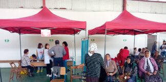 (FOTO)Sala de Sport din Zimnicea a găzduit Caravana de Bine, acțiune organizată de Crucea Roșie Teleorman și Primăria Zimnicea