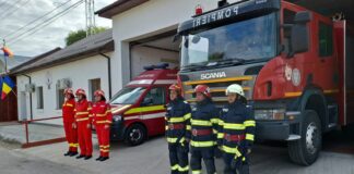 O ambulanță SMURD funcționează de miercuri la Detașamentul de Pompieri din Slobozia Mândra