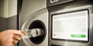 Aparat pentru reciclare peturi din Roșiori, incendiat