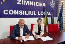 Primarul Petre Pârvu a semnat două contracte pentru livrare de produse în proiectul „Reducerea riscului de infecții nosocomiale în cadrul Spitalului Orășenesc Zimnicea”