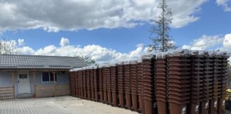 La Drăgănești Vlașca se distribuie pubele pentru colectarea selectivă a deșeurilor