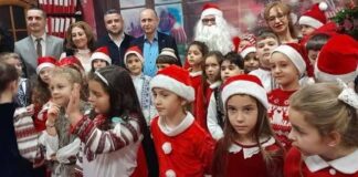 Moș Crăciun a deschis ușa micilor colindători la PSD Teleorman