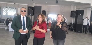 Petrecere de zile mari oferită femeilor din localiate de primarul de la Poroschia Iulian Badea