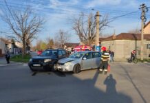 Trei victime, între care un copil de 2 ani, în urma unui accident rutier în Alexandria