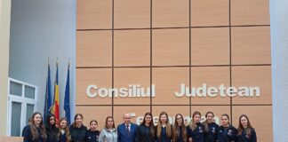 Președintele CJ Teleorman, Adrian Gâdea a premiat sportivii cu performanțe deosebite la competițiile de anul trecut și pe antrenorii acestora