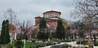 Pelerinaj istoric la Mănăstirea Pantocrator, la sfârșitul lunii/ În zonă sunt anunțate restricții de circulație