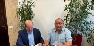 Se reabilitează termic Liceul Teoretic „Alexandru Ghica” din Alexandria – Primarul Victor Drăgușin a semnat contractul de execuție a lucrărilor