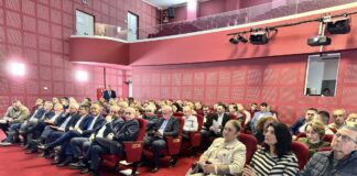 Adrian Gâdea critică direcția economică a Romaniei – „Retragerea sprijinului pentru premierul Ilie Bolojan nu este un gest politic gratuit”
